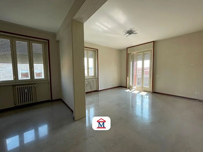 Appartamento con 5 locali in affitto in Bergamo