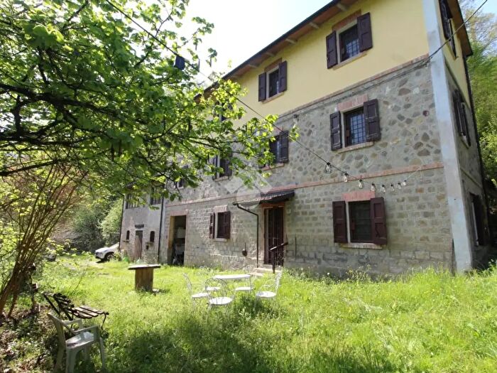 Casa con 6 locali in vendita in Via Quercia, Marzabotto