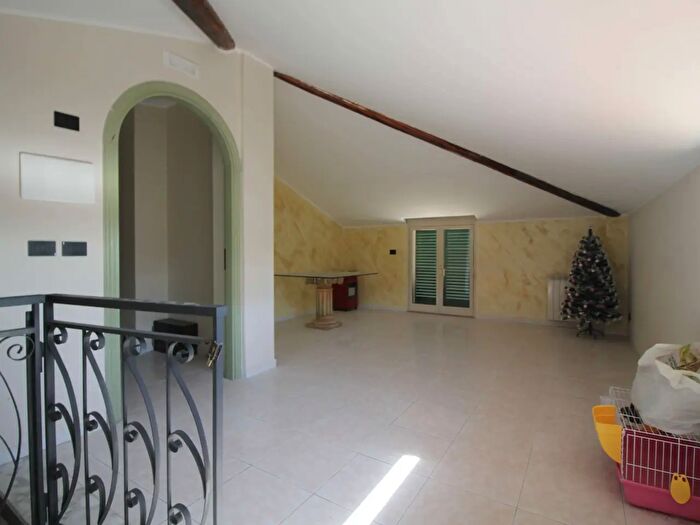Appartamento quadrilocale in affitto in Via Gramsci, Gravina Di Catania
