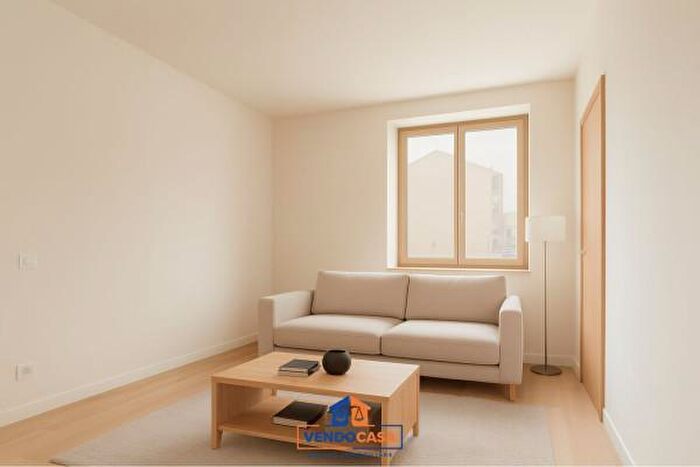 Appartamento trilocale in vendita in Via Fiume, Pinerolo