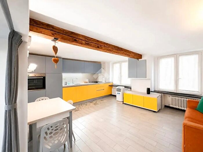 Appartamento monolocale in vendita in Via di S Bernardo, Genova