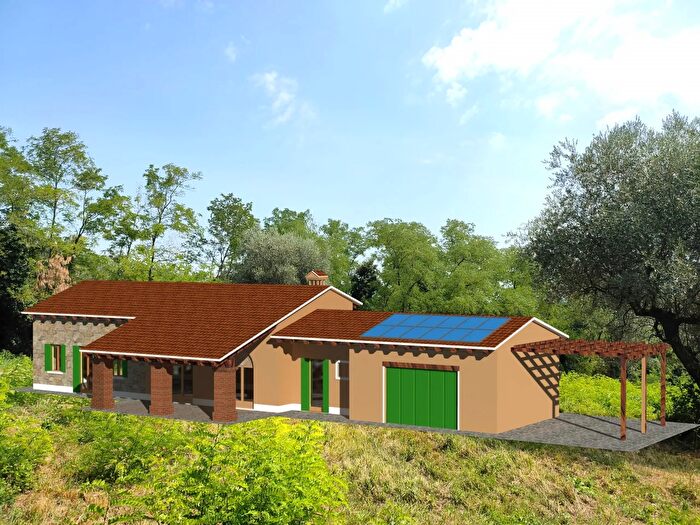 Casa quadrilocale in vendita in Via Salarola, Baone