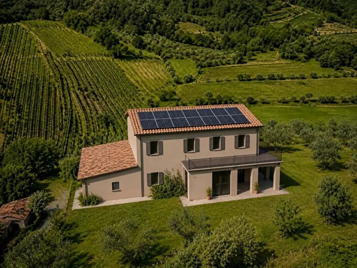 Casa in vendita in Via Salarola, Baone