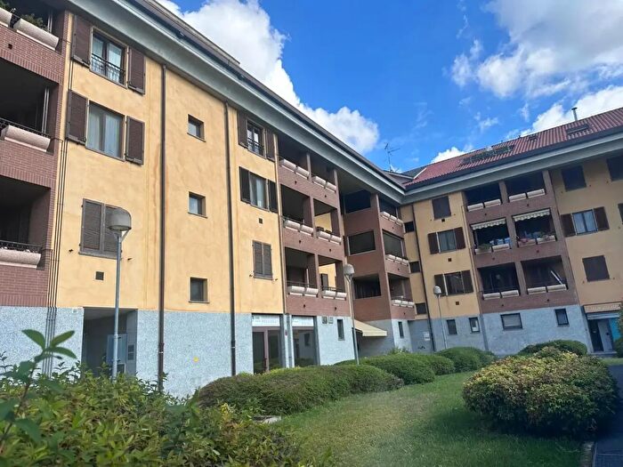 Appartamento bilocale in vendita in Via Dante Alighieri, Rho