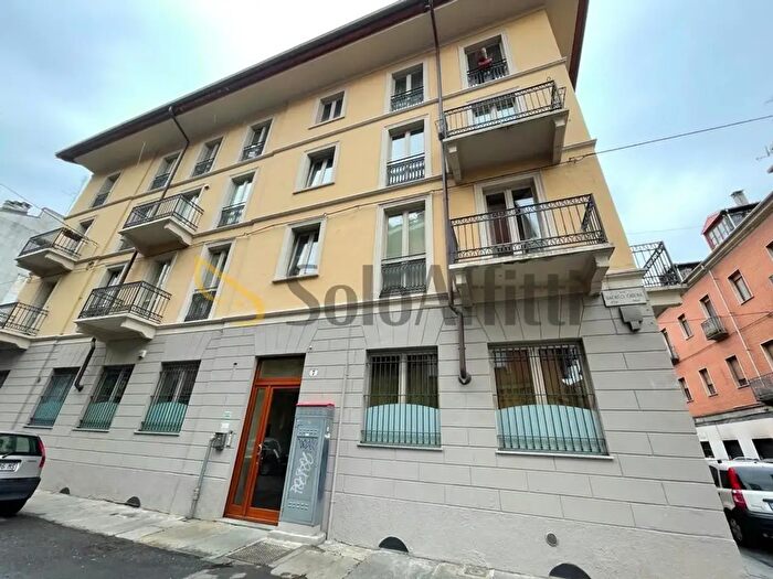 Appartamento quadrilocale in affitto in Via Carena, Torino