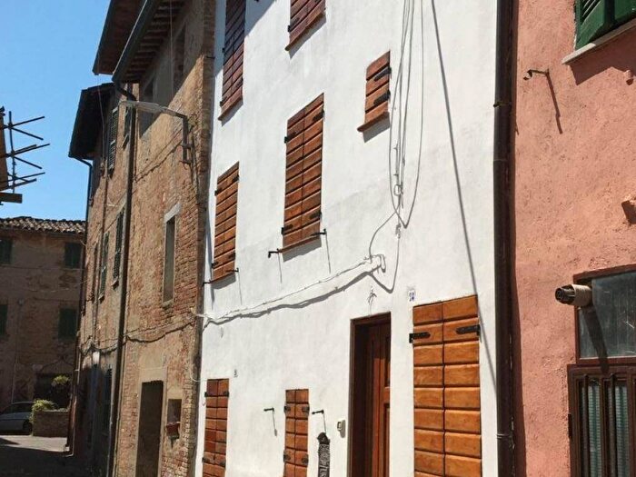 Casa trilocale in affitto in Via Trieste, San Niccolò Di Celle, Deruta