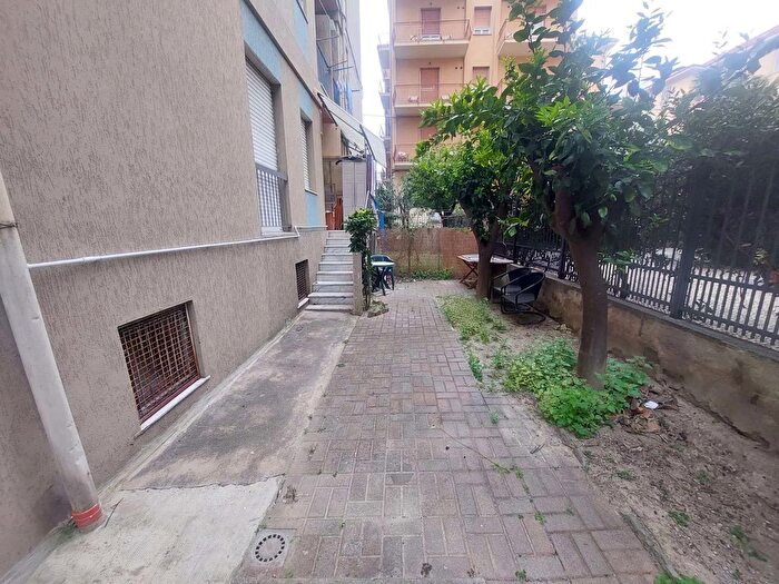 Appartamento quadrilocale in vendita in Via Dante, Alassio