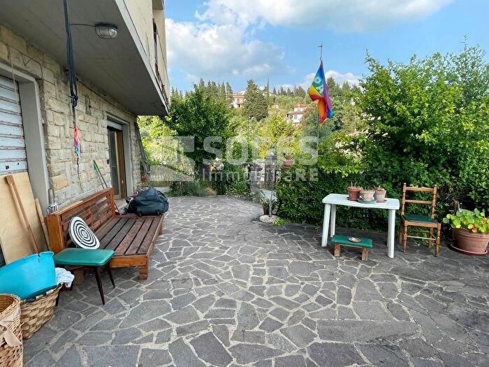 Appartamento con 5 locali in vendita in Via Il Bagno, Pelago