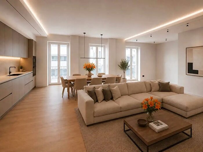 Appartamento trilocale in vendita in Via XX Settembre, Bergamo