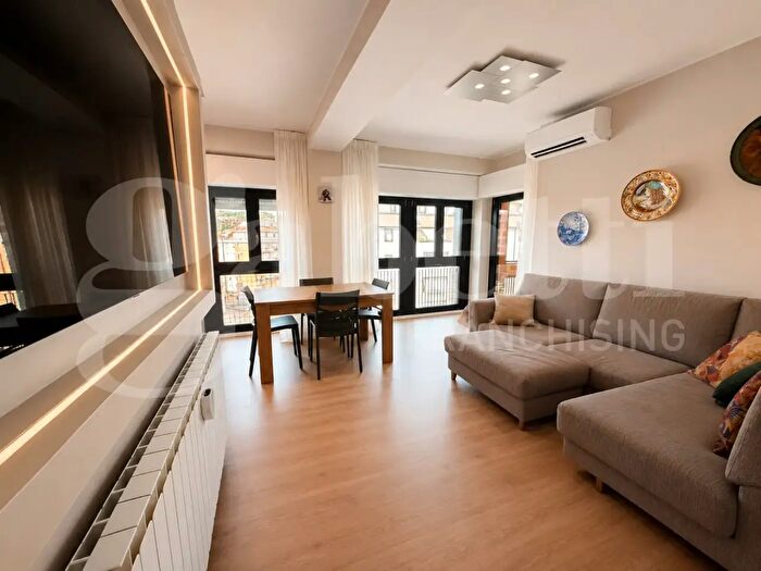 Appartamento trilocale in vendita in Via Luigi Rizzo, Perugia