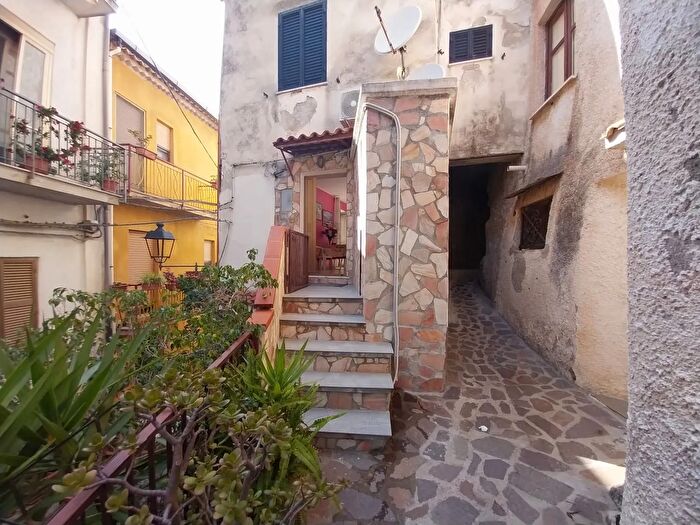 Appartamento trilocale in vendita in Cetraro