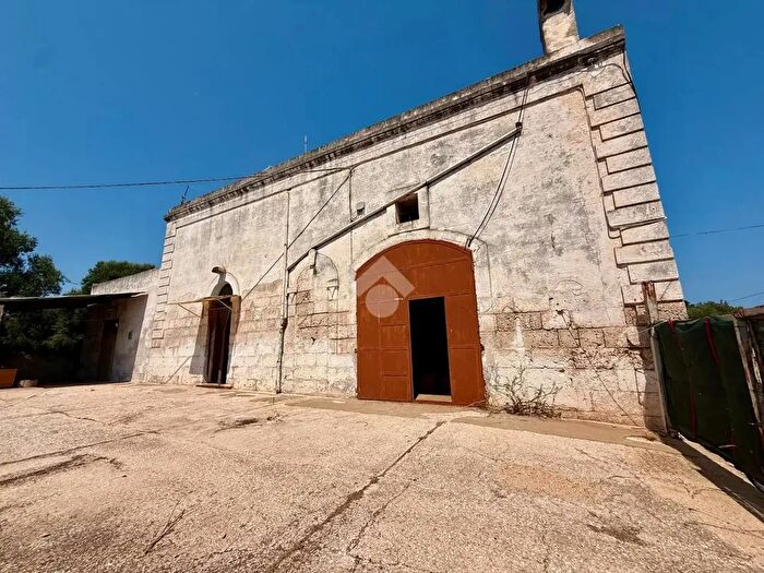Casa con 10 locali in vendita in Contrada Macchia di Monte, Monopoli