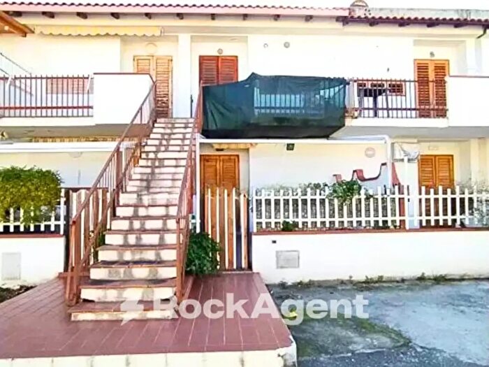 Appartamento bilocale in vendita in Contrada Saiatine Villaggio Siena Cda Siena, Furnari