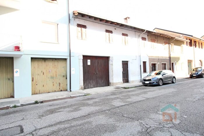 Casa quadrilocale in vendita in Via Molin, Palmanova