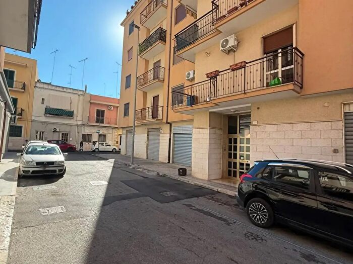Appartamento con 5 locali in vendita in Via Padre Giuseppe d'Amati, Massafra