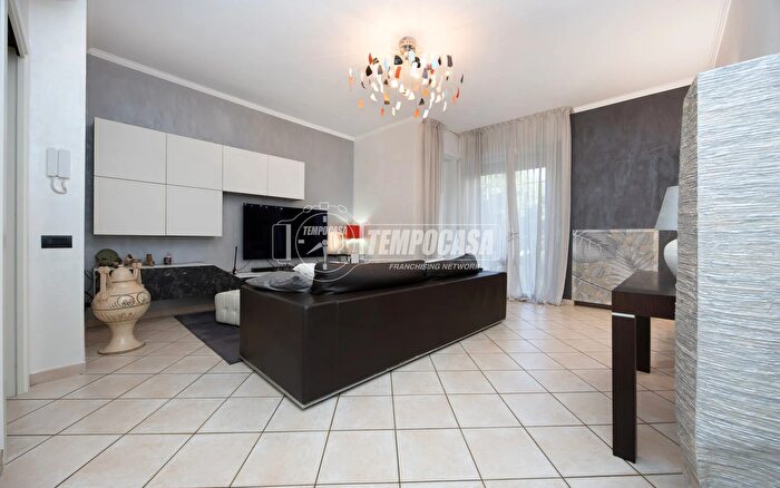 Appartamento quadrilocale in vendita in Via Don Mazzolari, Cernusco Sul Naviglio