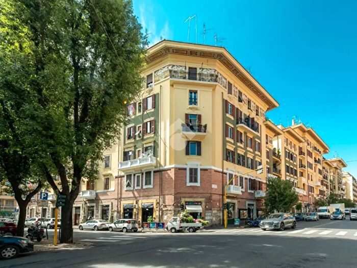 Appartamento bilocale in vendita in Via Tagliamento, Roma
