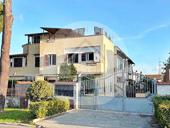 Appartamento bilocale in vendita in Via Giovan Battista Pergolesi, Cerveteri