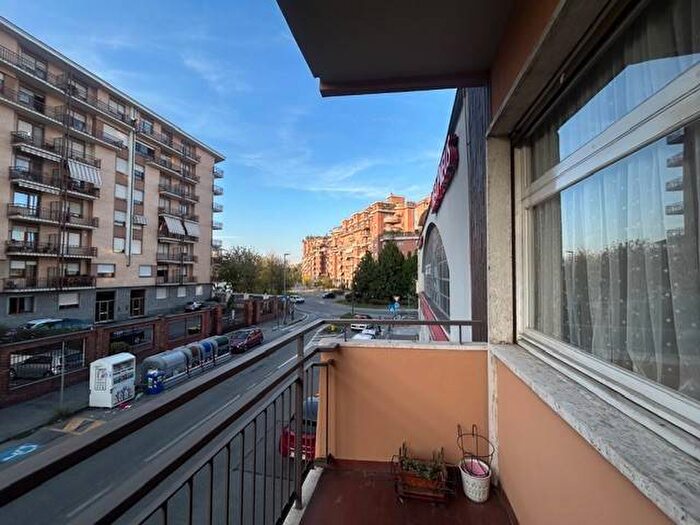Appartamento trilocale in affitto in Via Monsignor Giuseppe Fagnano, Don Bosco, Torino