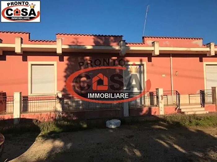 Casa con 5 locali in vendita in Petrosino