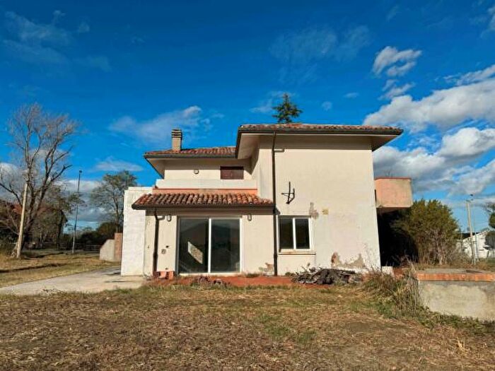 Casa con 6 locali in vendita in Verucchio