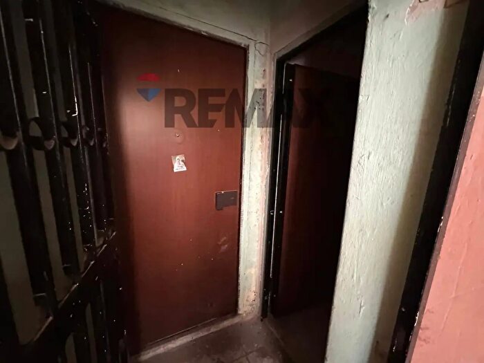 Appartamento trilocale in vendita in Via Grotta Magna, Catania