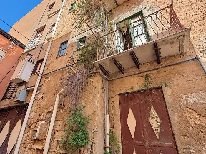 Casa quadrilocale in vendita in Canicatti'