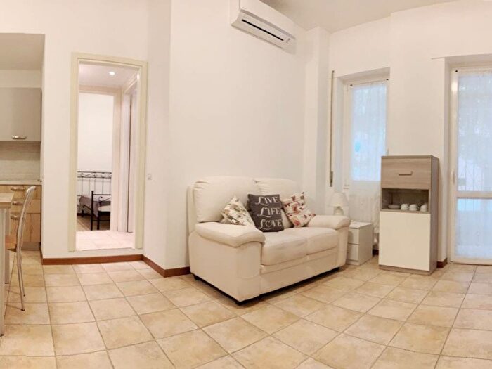 Appartamento bilocale in affitto in Via Pergine, Monte Stella, Milano