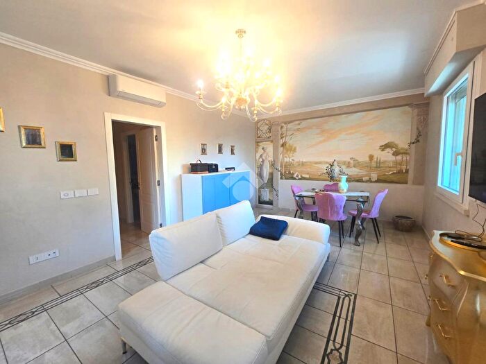 Casa trilocale in vendita in Via Alfredo Catalani, Rimini