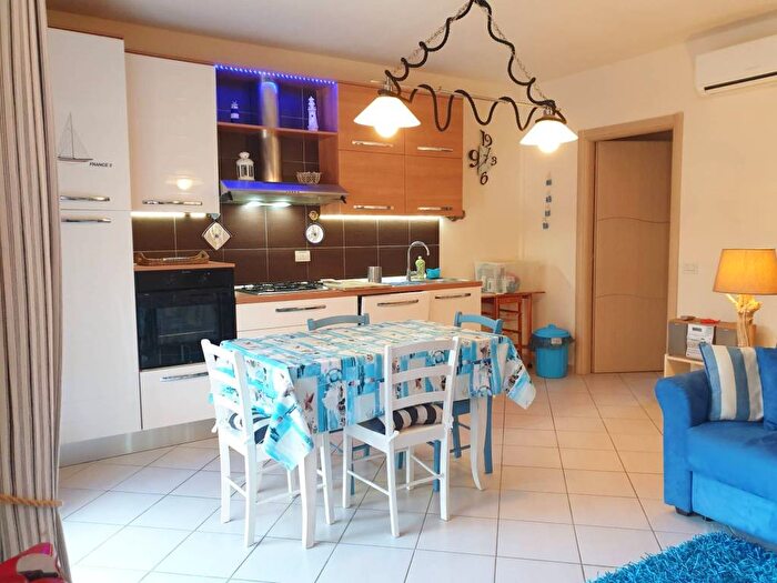 Appartamento con 5 locali in affitto in Tirrenia, Pisa