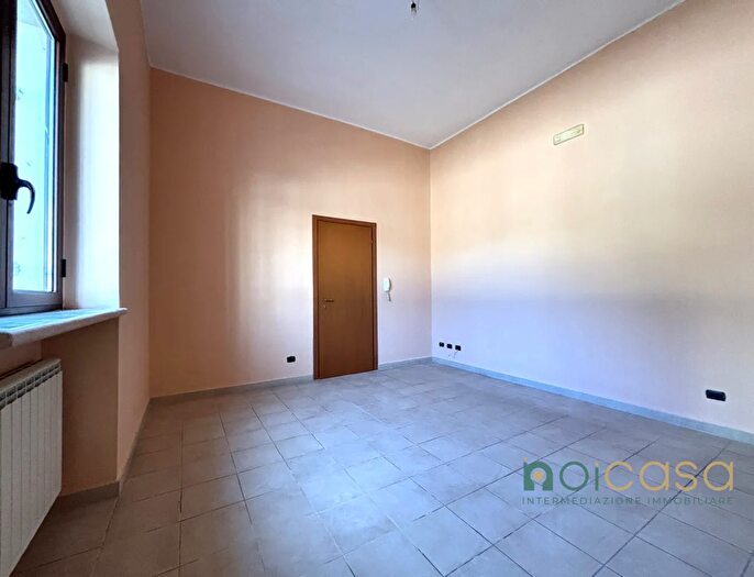 Casa trilocale in vendita in Via Confalonieri, Surbo