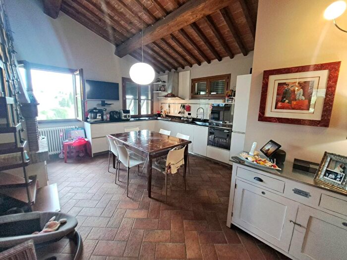 Appartamento trilocale in vendita in Vinci