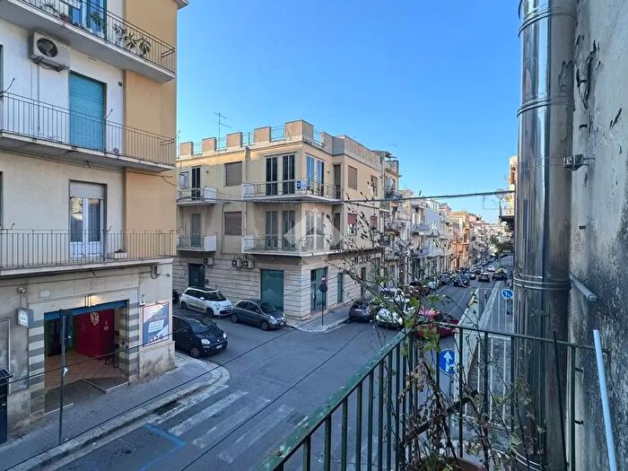 Appartamento bilocale in vendita in Via Giosuè Carducci, Ragusa