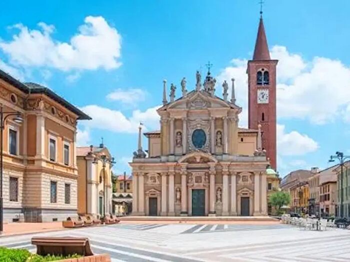 Appartamento bilocale in affitto in Piazzale Solaro Prof Giuseppe, Busto Arsizio