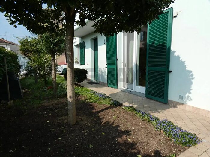 Casa trilocale in vendita in Via Roma, San Martino Siccomario