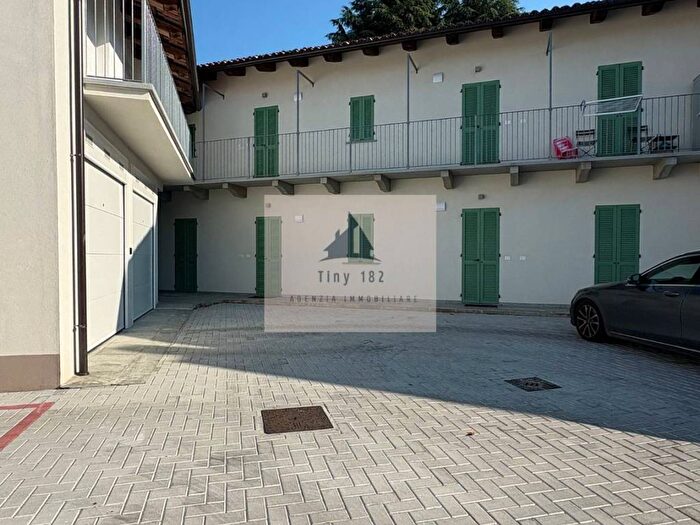 Appartamento bilocale in affitto in Strada Borgo San Martino, Pollenzo, Bra
