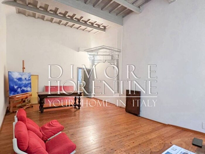 Appartamento quadrilocale in affitto in Borgo San Iacopo, Ponte Vecchio Pitti, Firenze