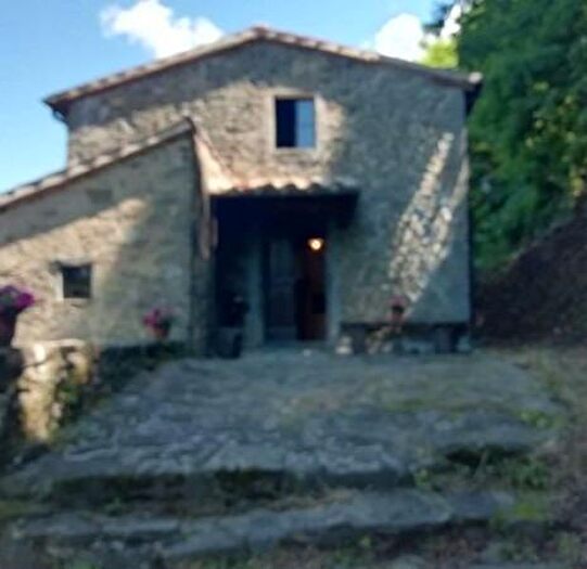Casa con 6 locali in vendita in Coreglia Antelminelli