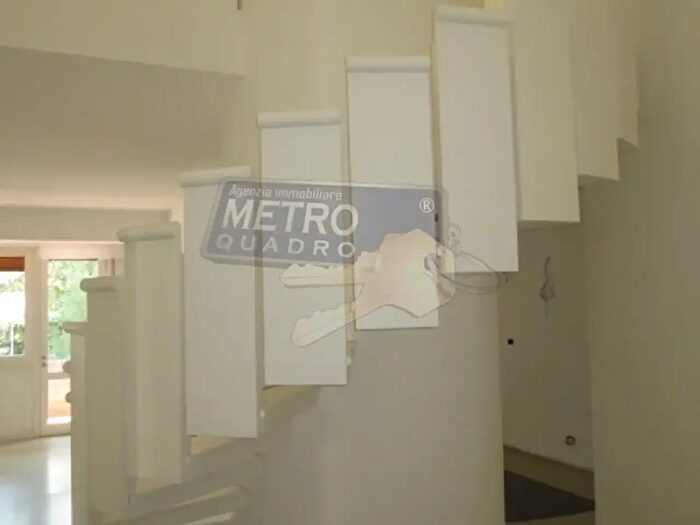 Appartamento con 7 locali in vendita in Via del Costo, Thiene