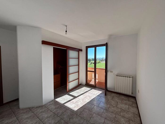 Casa con 6 locali in affitto in Badia a Settimo San Colombano, Scandicci
