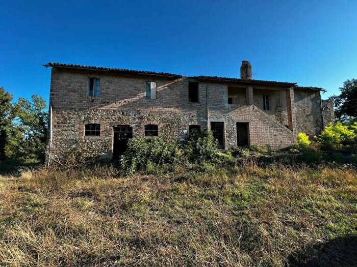 Casa con 5 locali in vendita in Via del Ponte, Assisi