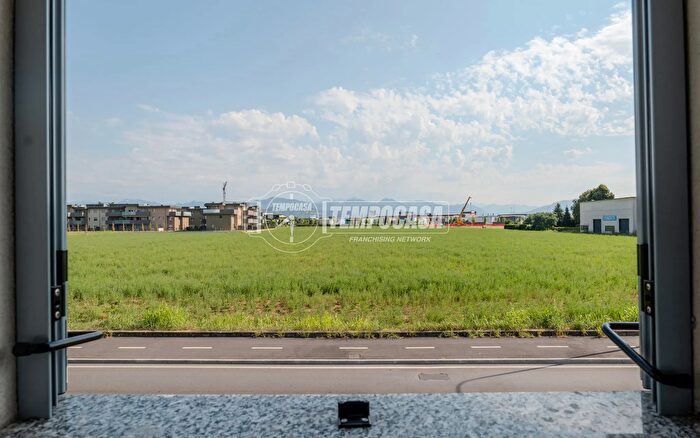 Appartamento trilocale in vendita in Dalmine