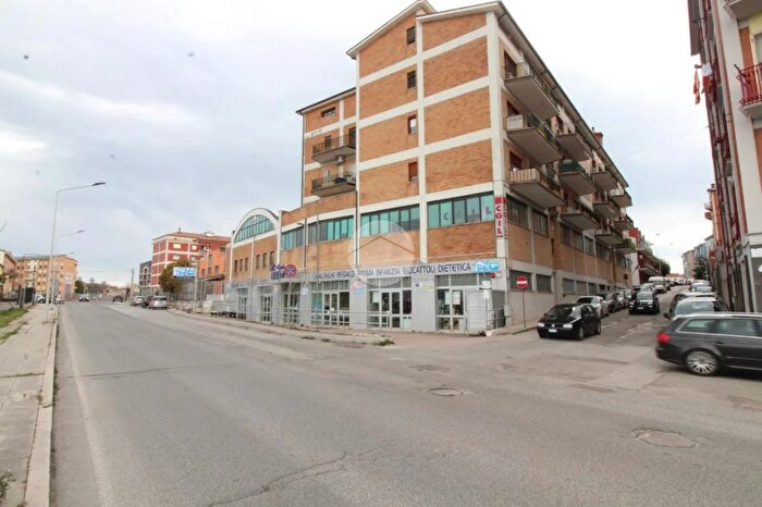 Appartamento quadrilocale in vendita in Via Mosca, Campobasso