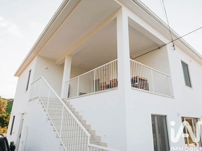 Casa con 14 locali in vendita in Via Madonna degli Angeli, Citta' Sant'Angelo