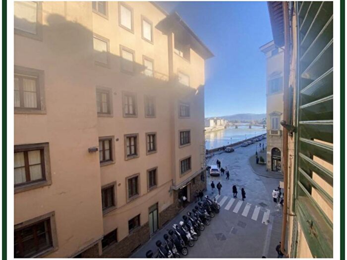 Appartamento bilocale in affitto in Via dei Bardi, San Niccolò, Firenze