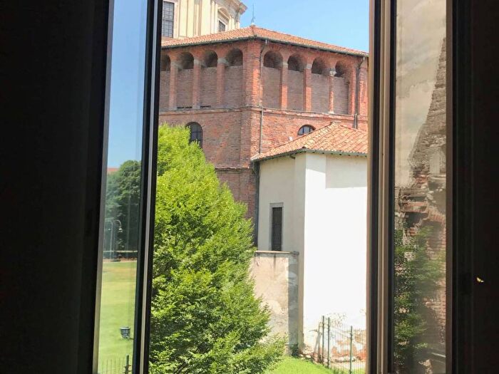 Appartamento bilocale in affitto in Via Pioppette, Carrobbio, Milano