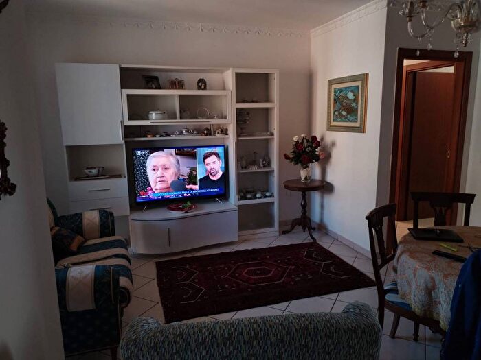 Appartamento quadrilocale in affitto in Aversa