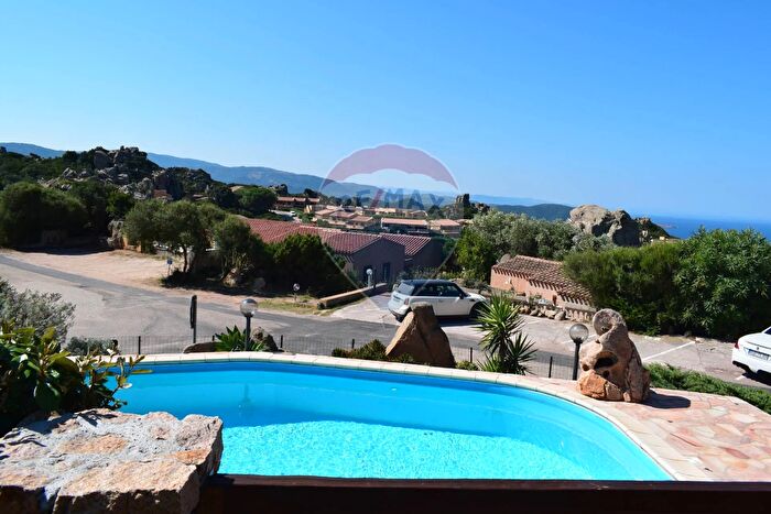 Casa trilocale in vendita in Trinità dAgultu e Vignola