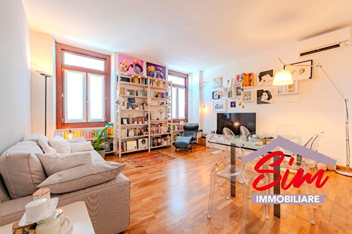 Appartamento trilocale in vendita in Via Piave Snc, Novara