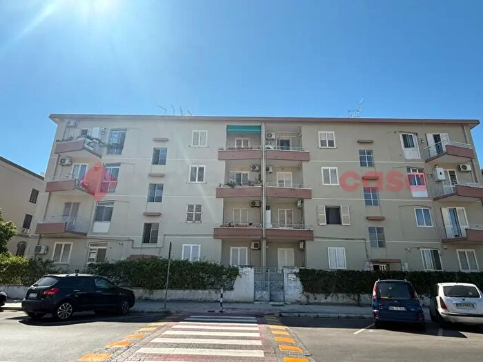 Appartamento trilocale in vendita in Via Magnaghi, Taranto